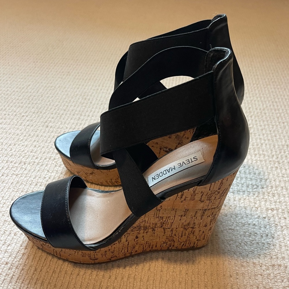 Steve Madden black wedges size 8
